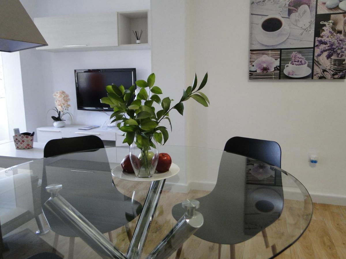 Apartamento con vistas a la catedral a 15 minutos del centro Málaga Exterior foto