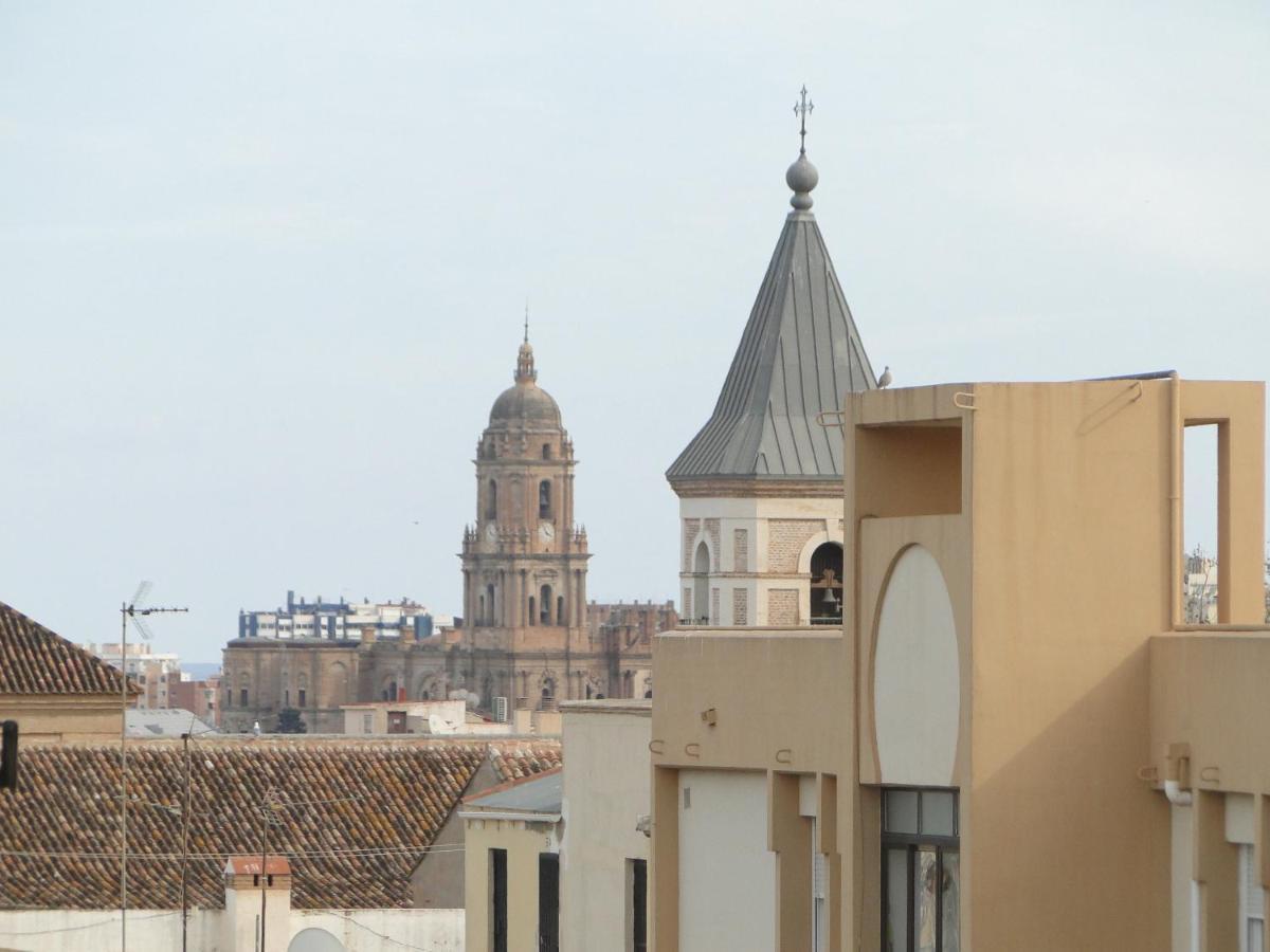 Apartamento con vistas a la catedral a 15 minutos del centro Málaga Exterior foto